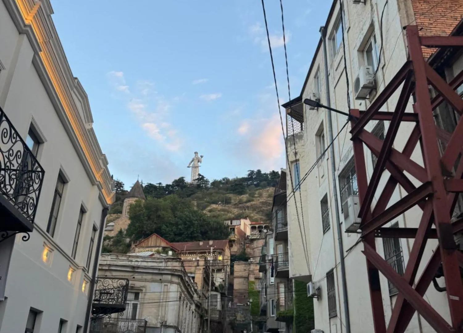 Old Tbilisi, Freedom Squareアパートメント グルジア